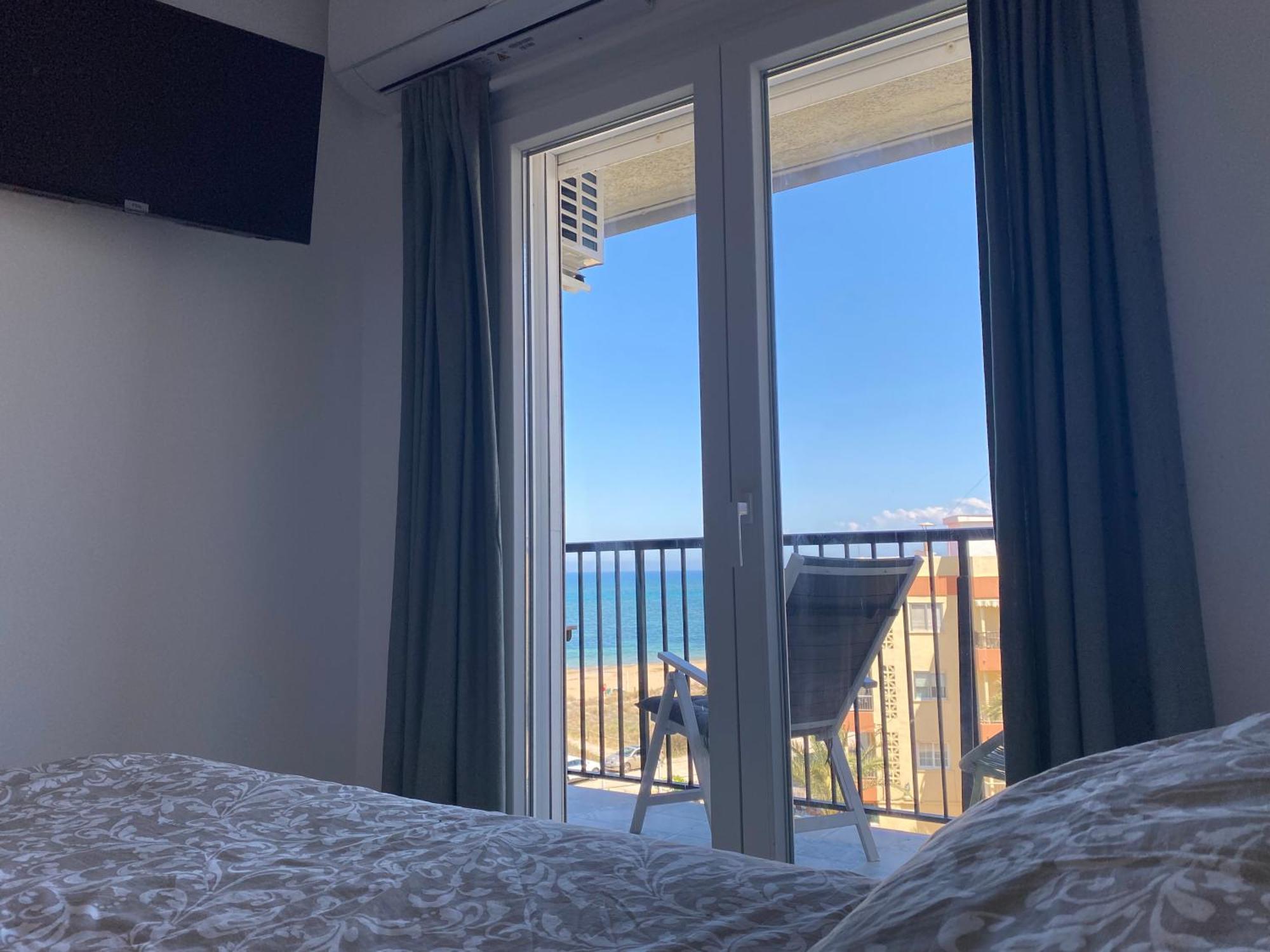 Piso Nuevo Primera Linea A Pie De Playa Denia Luaran gambar